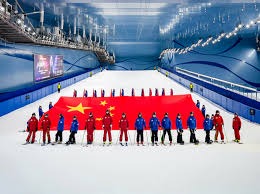 ICM 模型详解：为什么决赛桌的弃牌比跟注更值钱？（ICM 深度解析：为何决赛桌的弃牌往往比跟注更有价值？）