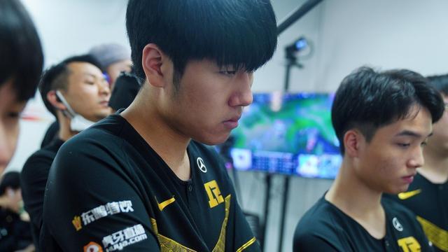 在崛起的美 在崛起的美